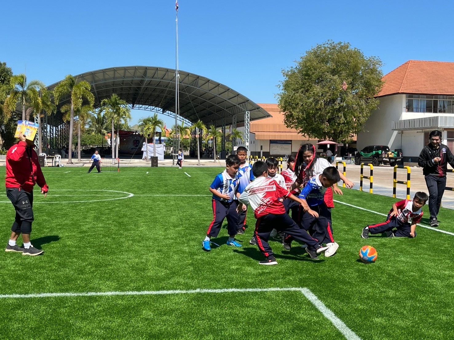 Isaan English Program sports Day